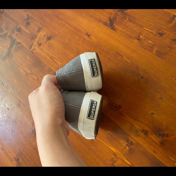 ✨SUPERGA✨ Grey Sneakers - Picture 3 of 3